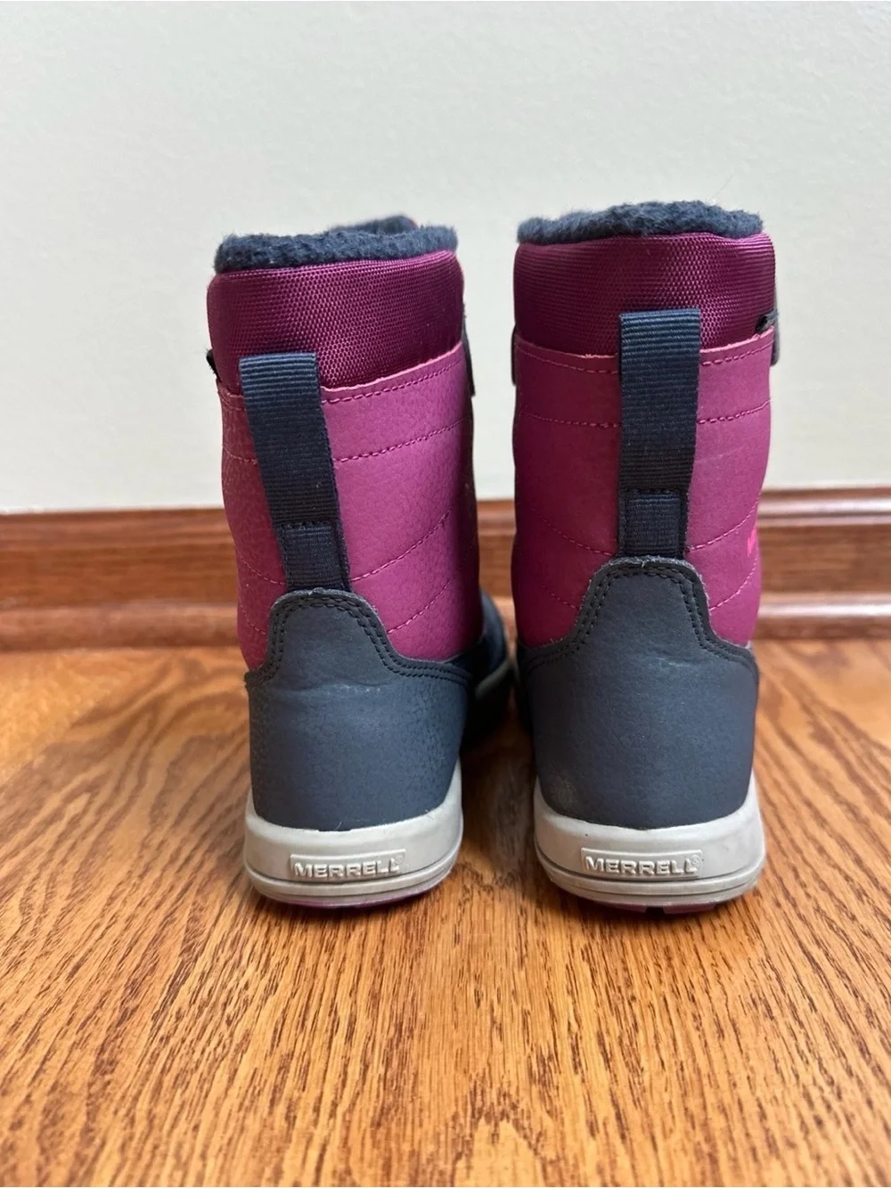 Merrell Snow Storm Waterproof Boots Girls 13 Fuchsia